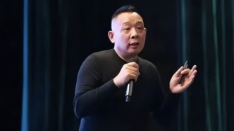 于東來(lái)“調(diào)侃”葉國(guó)富入股永輝：莽莽撞撞進(jìn)了賽道，花錢(qián)買(mǎi)個(gè)罪受