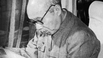 历史上的今天｜1975年4月2日，中国共产党的创始人之一董必武逝世