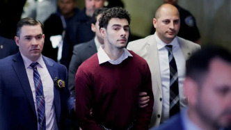 美国司法部寻求对枪杀联合健康CEO的嫌疑人判处死刑