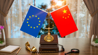 李強同歐盟委員會主席馮德萊恩通電話