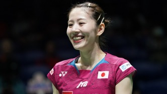 在中国比赛时受跟踪狂困扰，日本羽球女神也是“饭圈受害者”