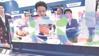 美国关税扰乱全球供应链，电子企业内外市场两手抓