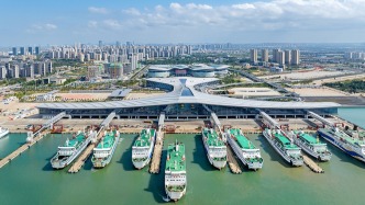 韓正出席2025年海南自由貿易港全球產業招商大會并致辭