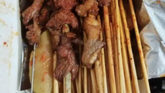 纯外卖店铺标榜“有堂食”并用虚假照片宣传，被罚1万元