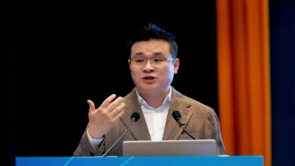 “95后”企業家為浙江全省干部上課，講授AI數據