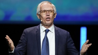 跨国车企CEO薪酬大比拼，唐唯实收入是员工的350倍