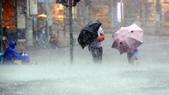 強對流+暴雨+大霧，中央氣象臺三預警齊發