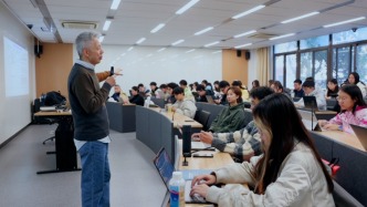 著名主持人和非著名學者？蔣昌建回應：我也有責任