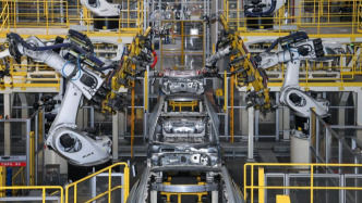 经济日报：“关税讹诈”拦不住中国制造升级