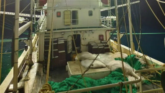 独家丨远洋渔船船长被害案嫌犯被提请批捕，船上两段视频曝光