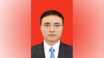 成都市政府秘书长王忠诚调任遂宁市委副书记