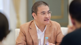 對話吳辰：價格戰浪潮中，豪華以品牌共鳴制勝