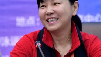 周繼紅連任中國(guó)跳水協(xié)會(huì)主席