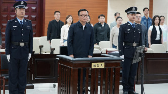受賄超8.22億，新疆維吾爾自治區黨委原副書記李鵬新一審被判死緩