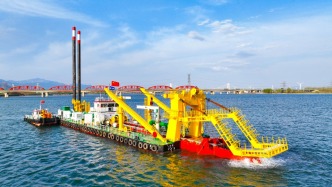 世界最大全电驱可拆装环保绞吸船投入官厅水库清淤试点工程