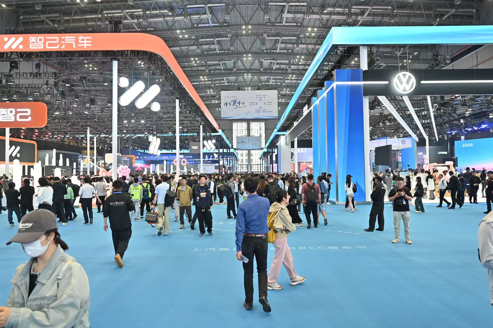 https://imgpai.thepaper.cn/newpai/image/1745381074254_AMkSzZ_1745381302498.jpg