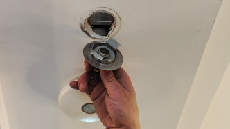 影子調(diào)查丨掉落的噴淋頭：太原一7天酒店加盟店消防設(shè)施造假迷局