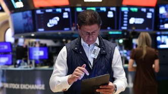 納斯達克中國金龍指數漲2.93%，金價油價大幅下挫