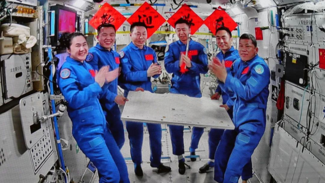 神19神20航天员完成交接，神19航天员4月29日返回地球