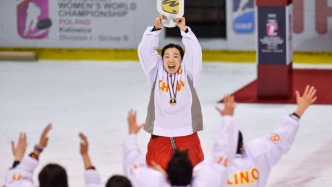 女冰队长于柏巍，拒绝被年龄定义