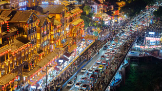 多地晒五一假期前两日成绩单，湖南单日客流同比增长逾三成