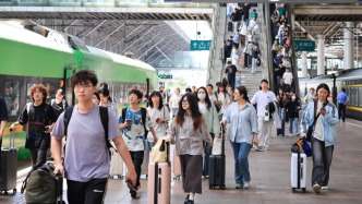 全國鐵路迎來返程客流高峰，預計今日發送2040萬人次
