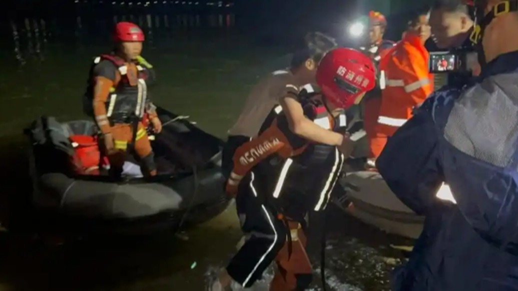 贵州游船侧翻已致3人死亡，另有14人正在搜救中