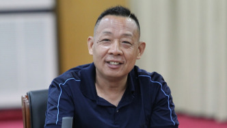 于東來再次回應玉石質疑：邀請前往胖東來深入考察，隨時歡迎各方調查