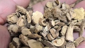 男子煎服15克山豆根中毒送醫，醫生：不能盲目相信偏方