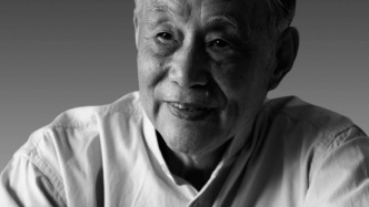 一级美术师鲁慕迅逝世，画作曾搭载神舟六号遨游太空