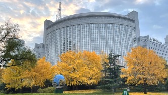外交部發言人就印巴局勢升級答記者問
