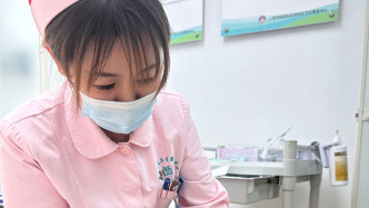 做街坊們的“健康管家”，她把?？谱o理服務送上門