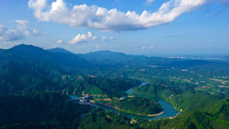 中共中央、国务院印发《生态环境保护督察工作条例》