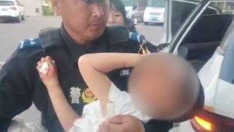 男童意外摔倒頭部血流不止，民輔警迅速反應將孩子送醫