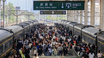 1至4月全國鐵路發送旅客14.6億人次，創同期歷史新高