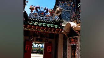 探訪違建豪宅英之園：“惟馨堂”裝飾頗為豪華，石碑家訓(xùn)警示“勿作非法”