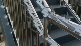 廣西鹿寨一水文站“倒刺扶手”存安全隱患，官方通報(bào)處理情況