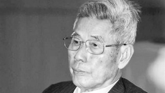新华社原香港分社副社长、深圳市委原副书记秦文俊逝世