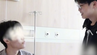 過命兄弟再見面！煙臺少年姜昭鵬補考后第一時間看望被救同學