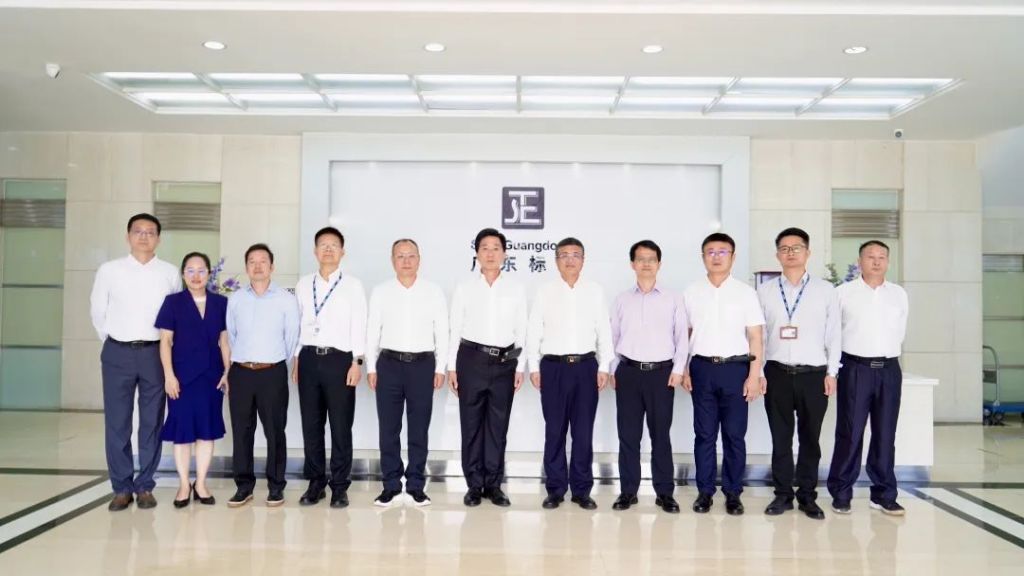 海南省市监局与香港标准及检定中心签署合作协议，加快检验检测国际化