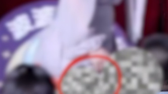 沈阳一男子在脱口秀剧场猥亵女演员，被拘留十日