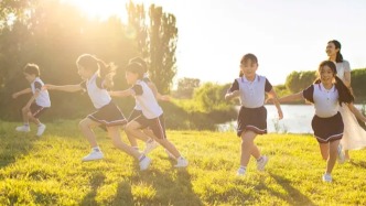 广东7月起施行：不得以任何方式强制购买中小学校服或捆绑销售