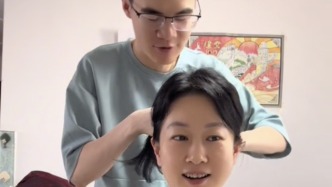 “陪她再長大一次”，妻子因腦梗智商退至3歲，丈夫不離不棄