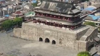 新華時評：查查屋頂溜坡背后的“溜坡”