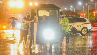 湖南發(fā)布暴雨橙色預(yù)警，局地大到暴雨并伴有雷暴大風(fēng)