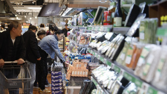 商務(wù)部：4月份商品消費(fèi)增速加快，文娛旅游消費(fèi)熱度不減