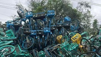 市民反映地鐵口一輛共享單車都看不到，街道、城管表示將核實