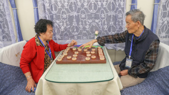 人民日报：银发旅游列车，让供需有效对接