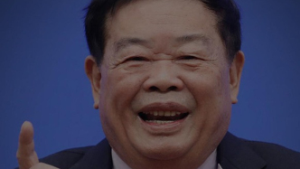 曹德旺：我賺了百億都捐出去，錢躺在戶頭里也沒有用