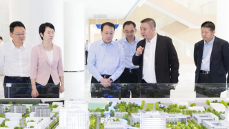 龔正調研復旦大學張江校區，打造世界級創新引擎，書寫強市名校互促共進新篇章